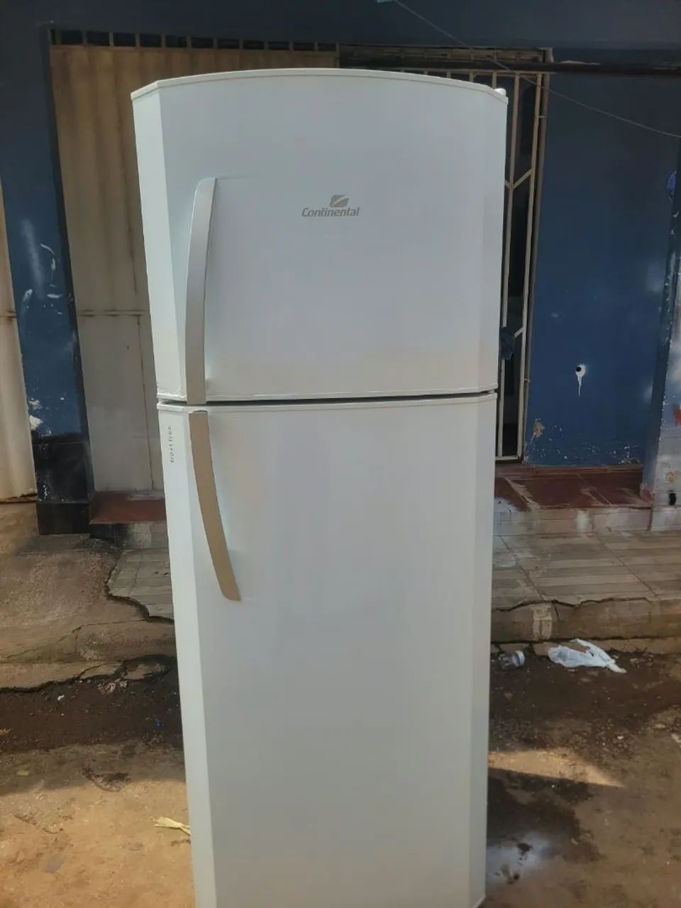 Geladeira Frost free - Continental 