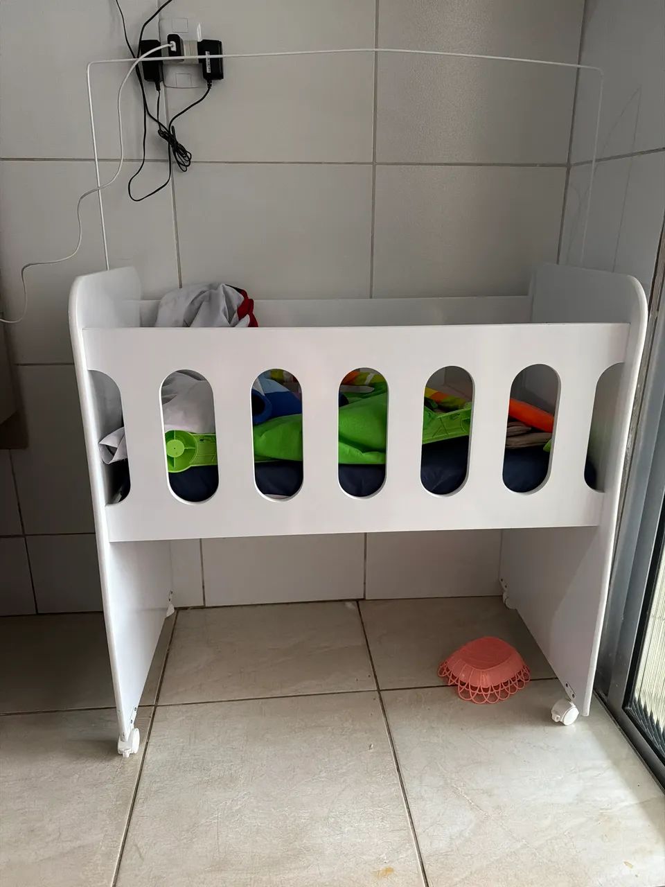 Vendo mini berço 
