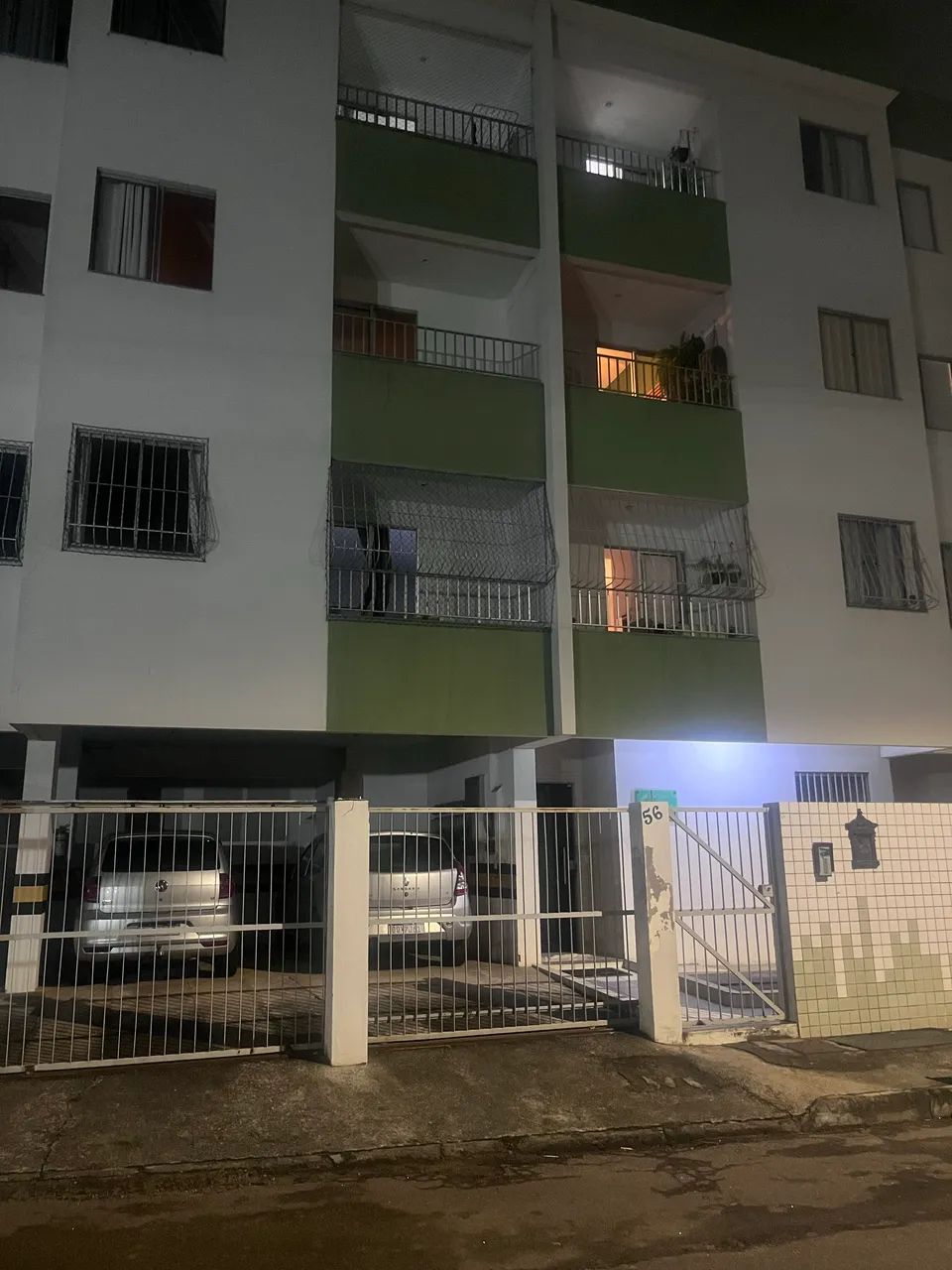 ALUGO APARTAMENTO TODO MOBILIADO.