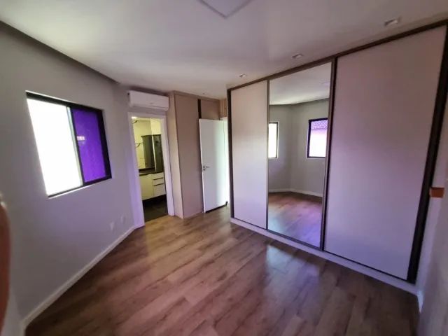 Casa no Condomínio Village com 4 Quartos 1 Suíte e 810 m² - Lauro de Freitas (SM) - Foto 12