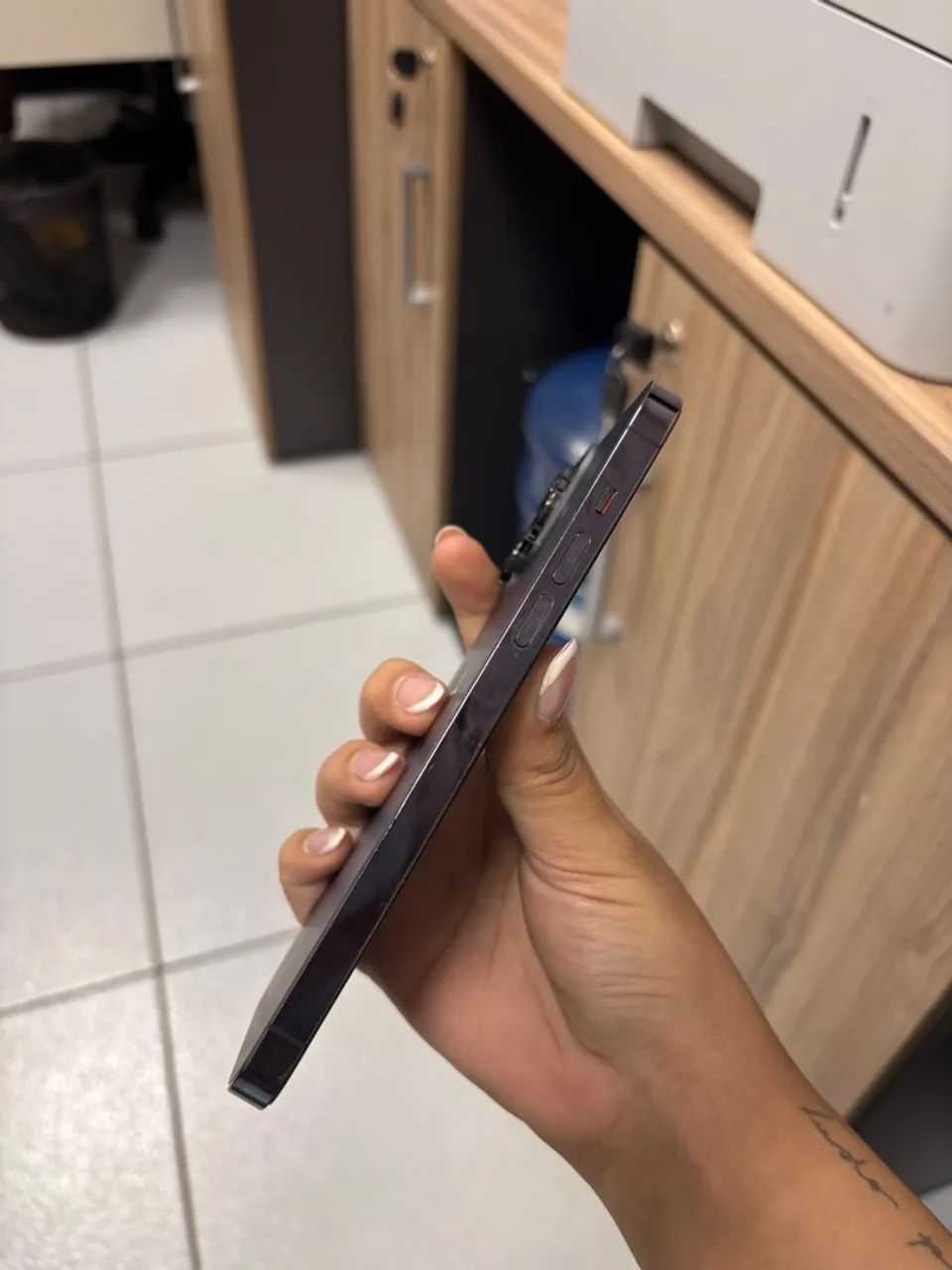 Vendo Iphone14 pro Max - Foto 2
