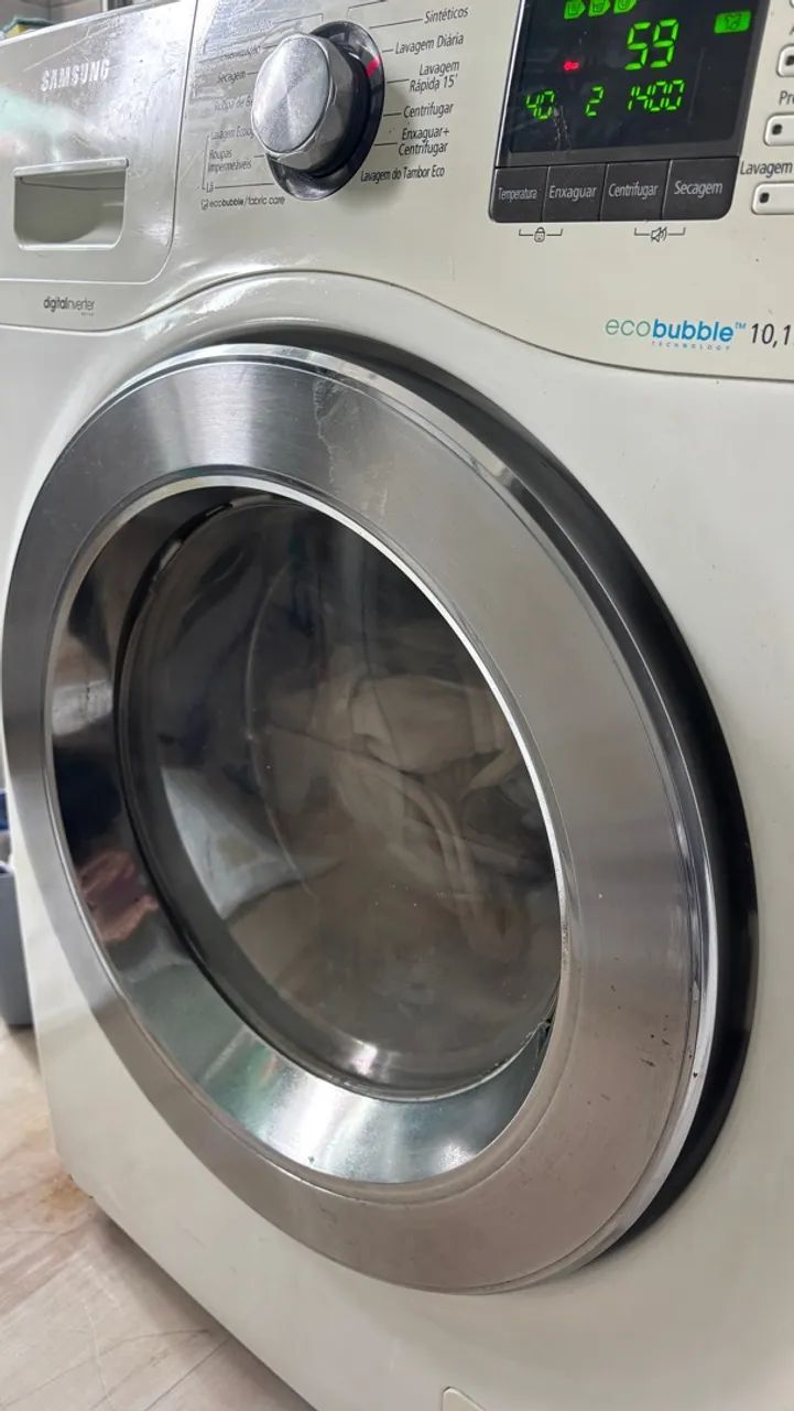 Vendo lava e seca roupas 