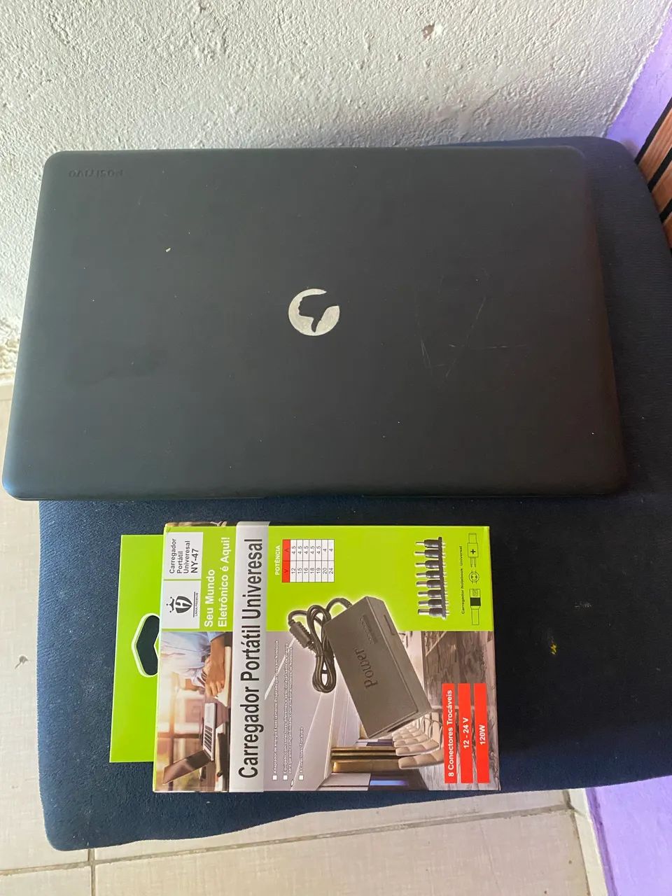 Vendo ou troco notebook positivo para retirada de peça e carregador universal 