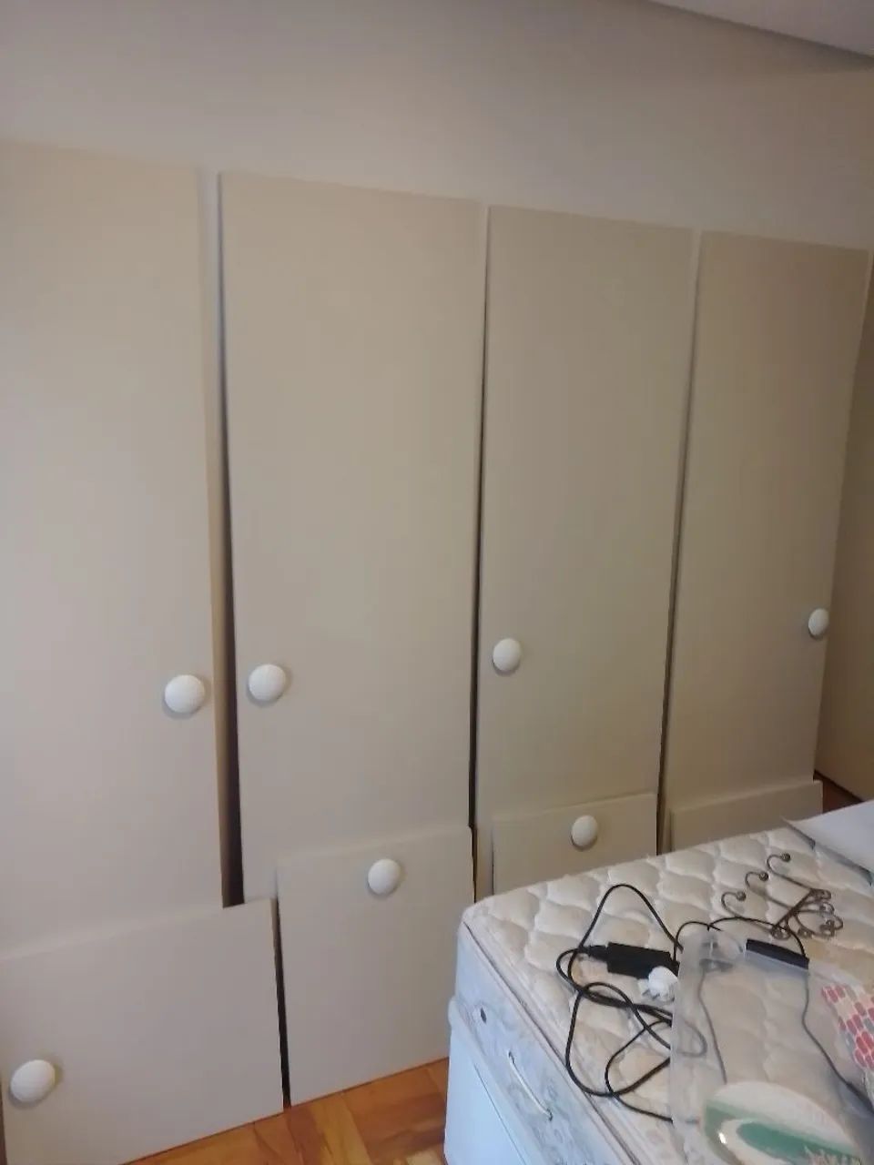 Envelopamento de guarda roupas  - Foto 4