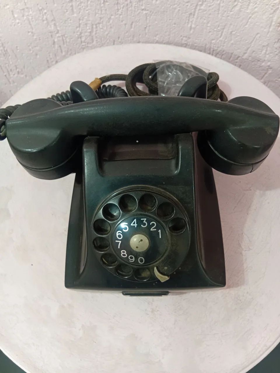 Telefone de disco antigo
