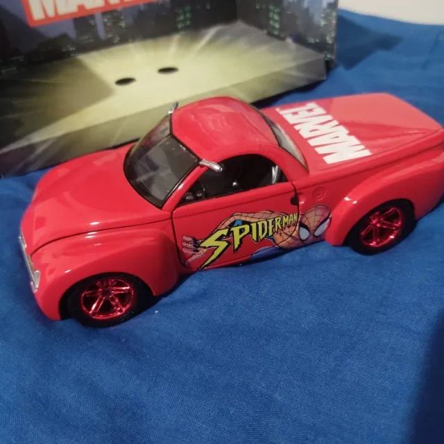 Carro Colecionável Marvel Spider Man