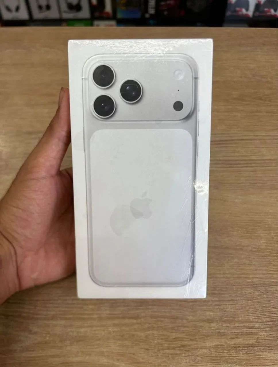iPhone 17 pro max