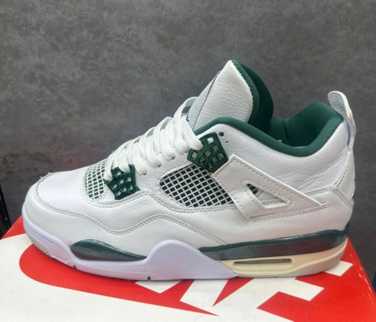 *TÊNIS NIKE JORDAN 4* - Foto 3