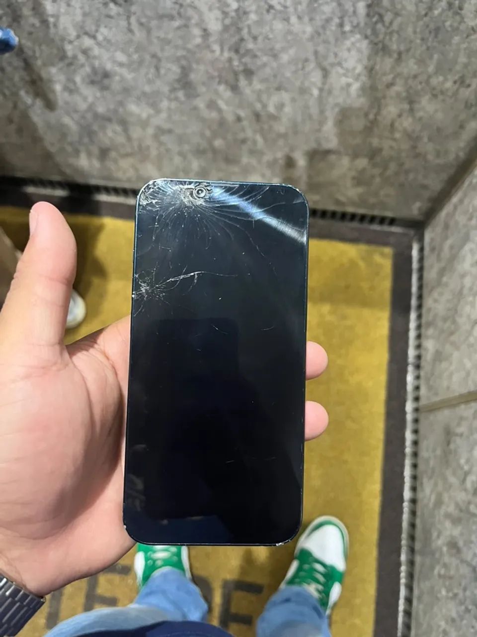 IPHONE 13 128 GB - Foto 3
