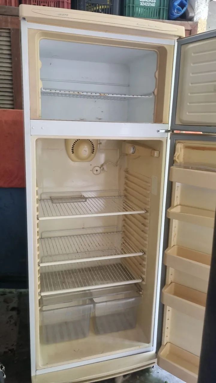 Geladeira CCE 430 litros - Foto 3