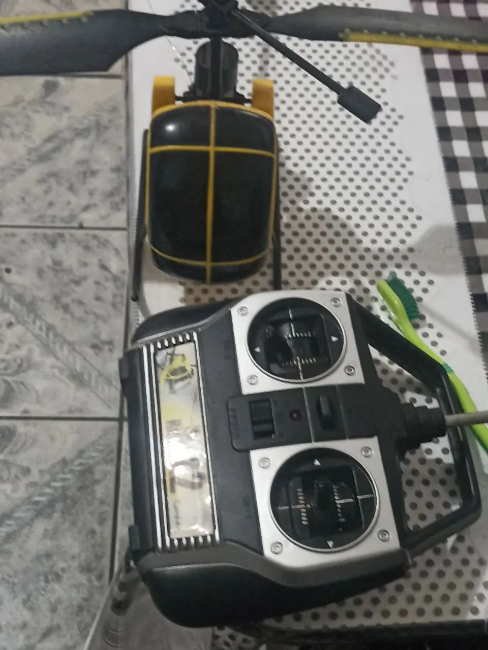 Helicóptero controle remoto - Foto 3