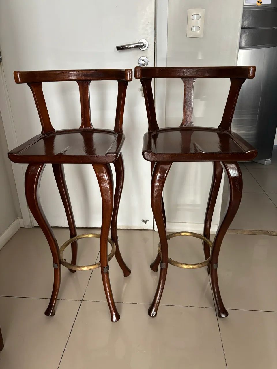 Banquetas colonial,