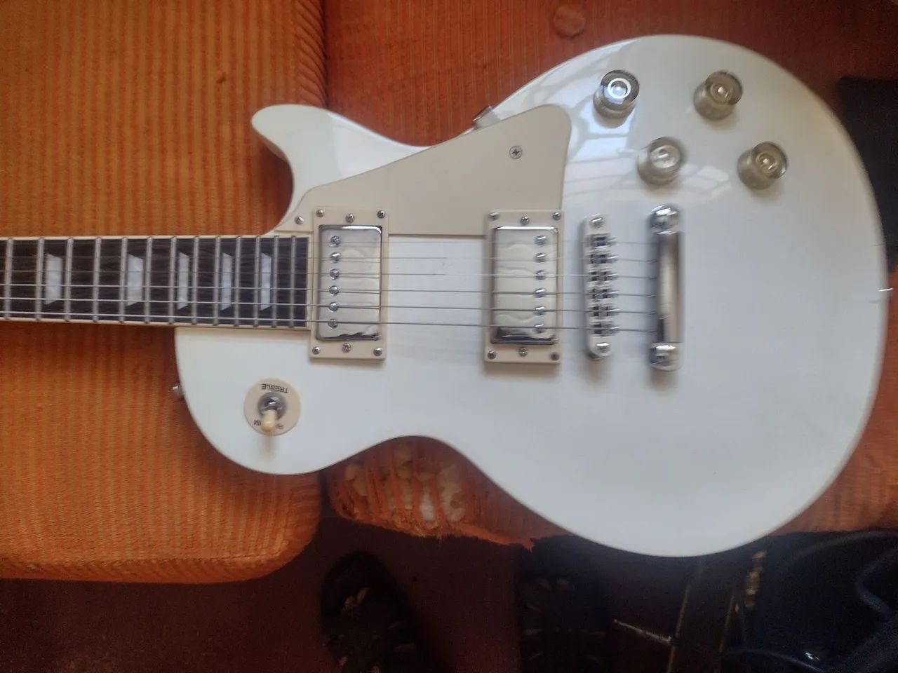 Guitarra- Michael - Foto 4
