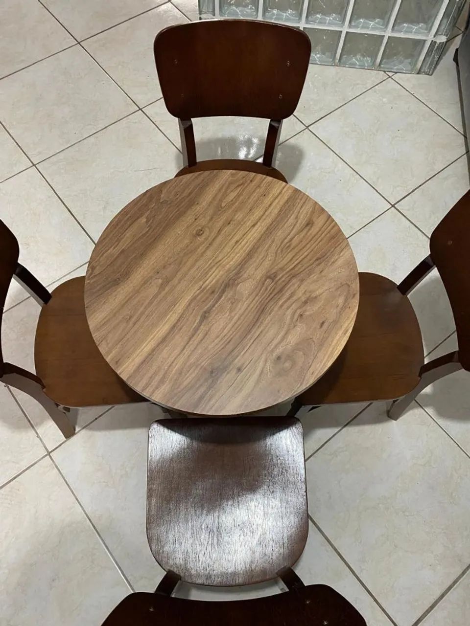 Mesa e cadeiras  - Foto 4