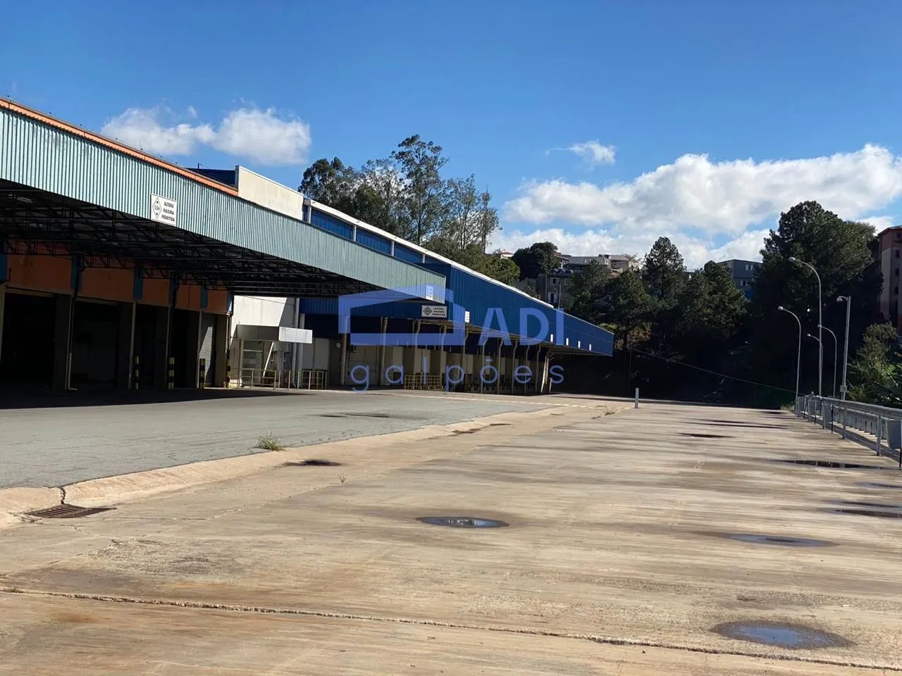 Galpão 3.235 m²  4 docas  Rodoanel - Osasco - Foto 2