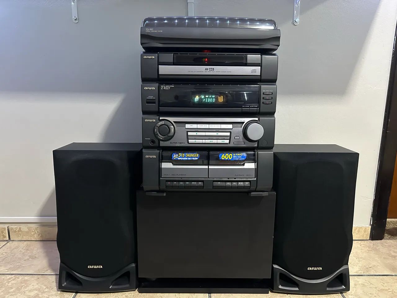 MINI SYSTEM AIWA NSX-ZR227 (EM ESTADO DE NOVO) - Aparelhos de Som