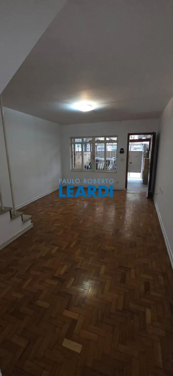 CASA ASSOBRADADA - SANTO AMARO - SP