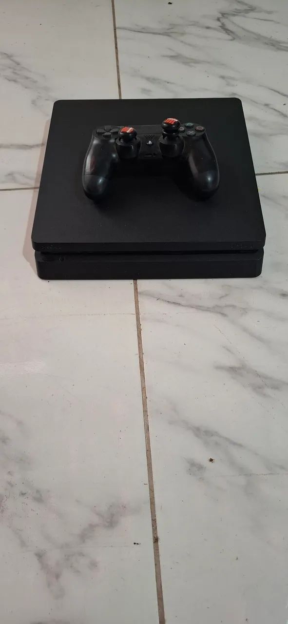 Vendo ps4 slim - Foto 3