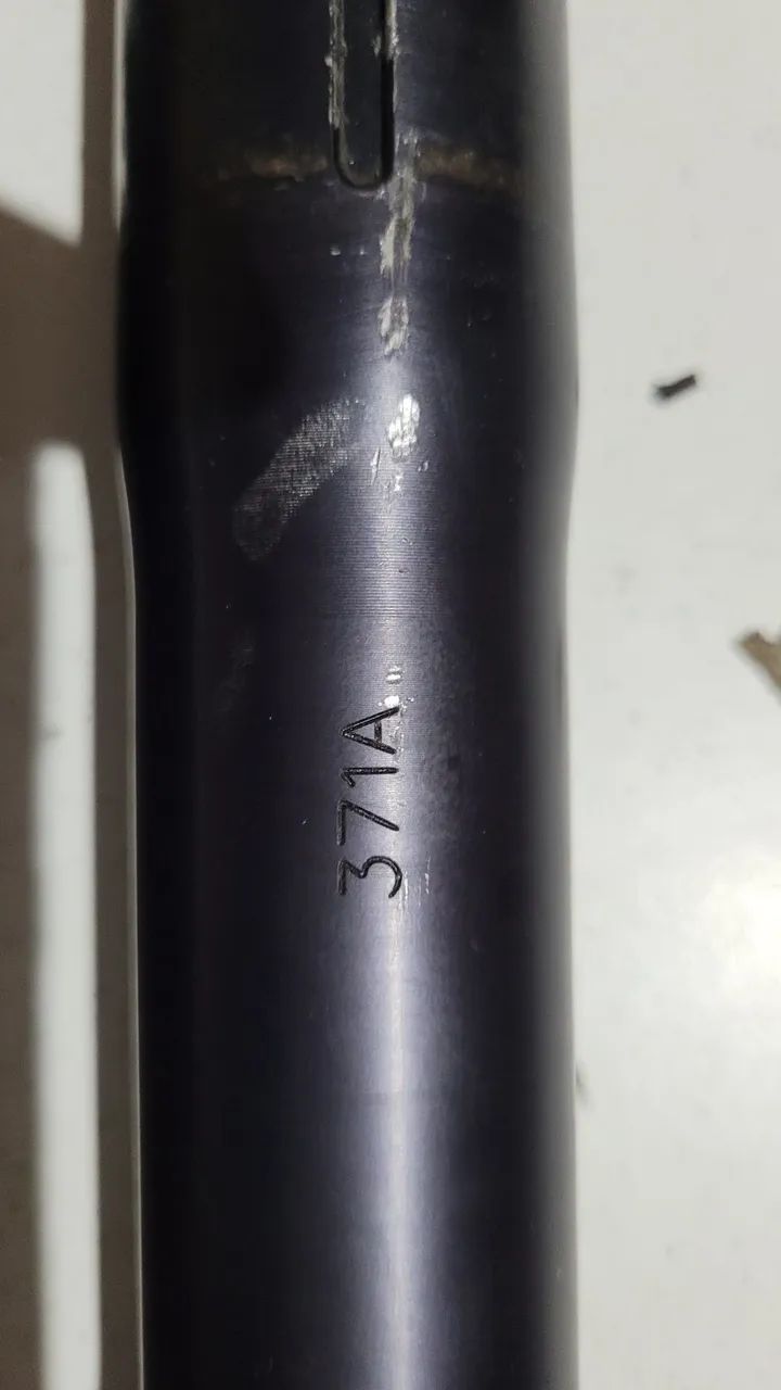 Steerer Lefty