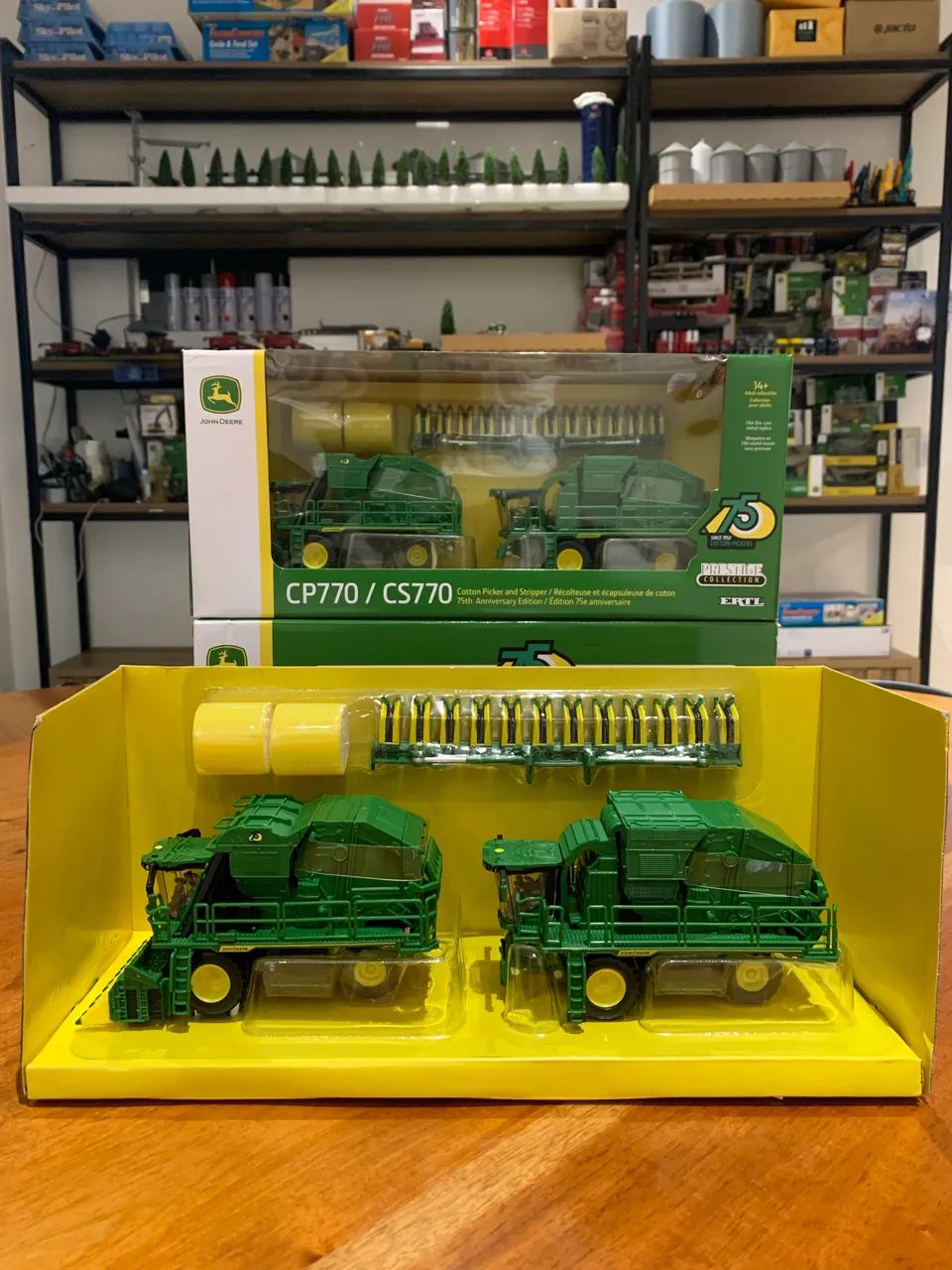 Miniatura colheitadeiras algodão John Deere CP770 + CS770 1/64
