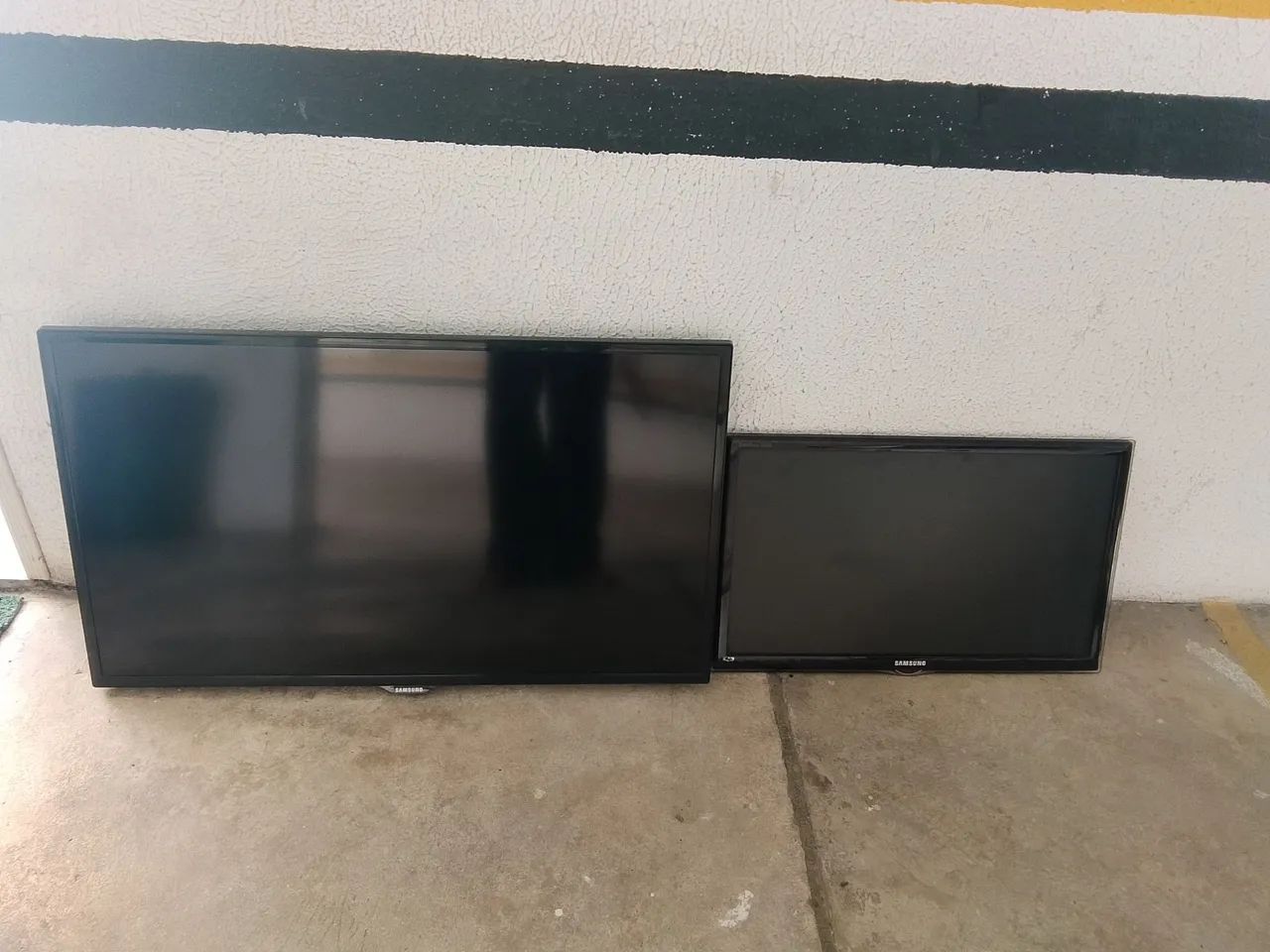 2 tv Samsung  - Foto 2