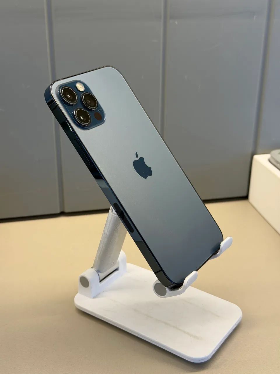 iPhone 12 Pro 256gb Azul Semi Novo | Loja Física - Celulares e