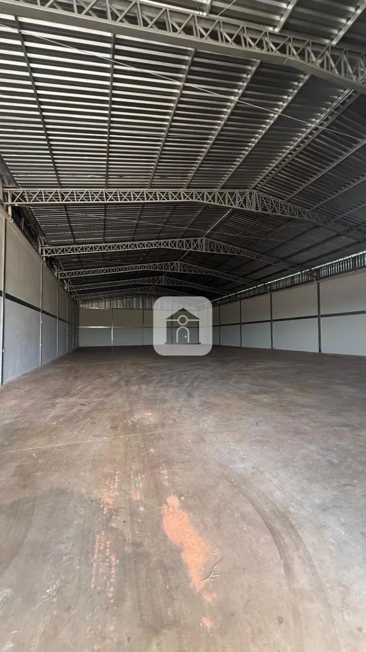 Galpão comercial para locação no bairro Laranjeiras - Foto 3