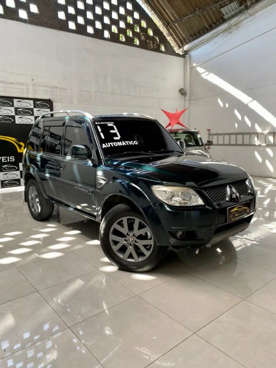 Mitsubishi Pajero 2013