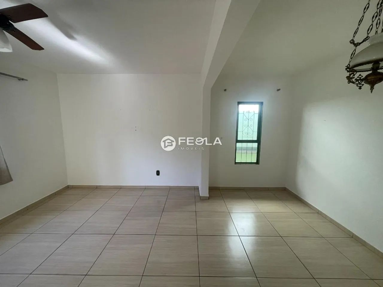 Casa para alugar em Nova Odessa, Centro, com 4 quartos, com 200 m² - Foto 5