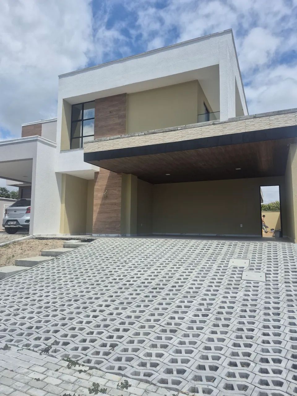 CASA EM CONDOMÍNIO FECHADO NO EUSÉBIO 