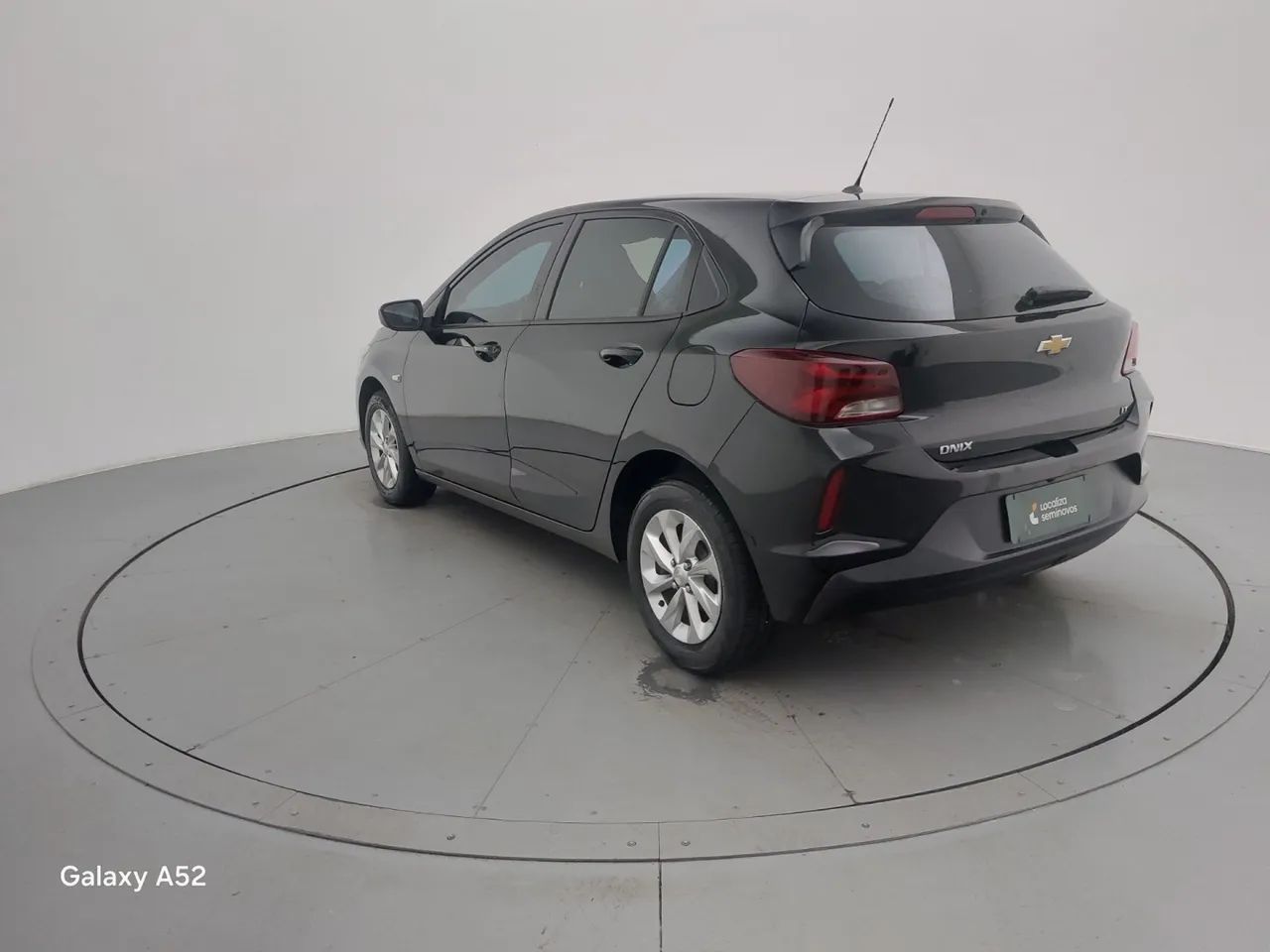 Chevrolet Onix Hatch 1.0 12V Flex Mec. 4P, foto 3 de 18