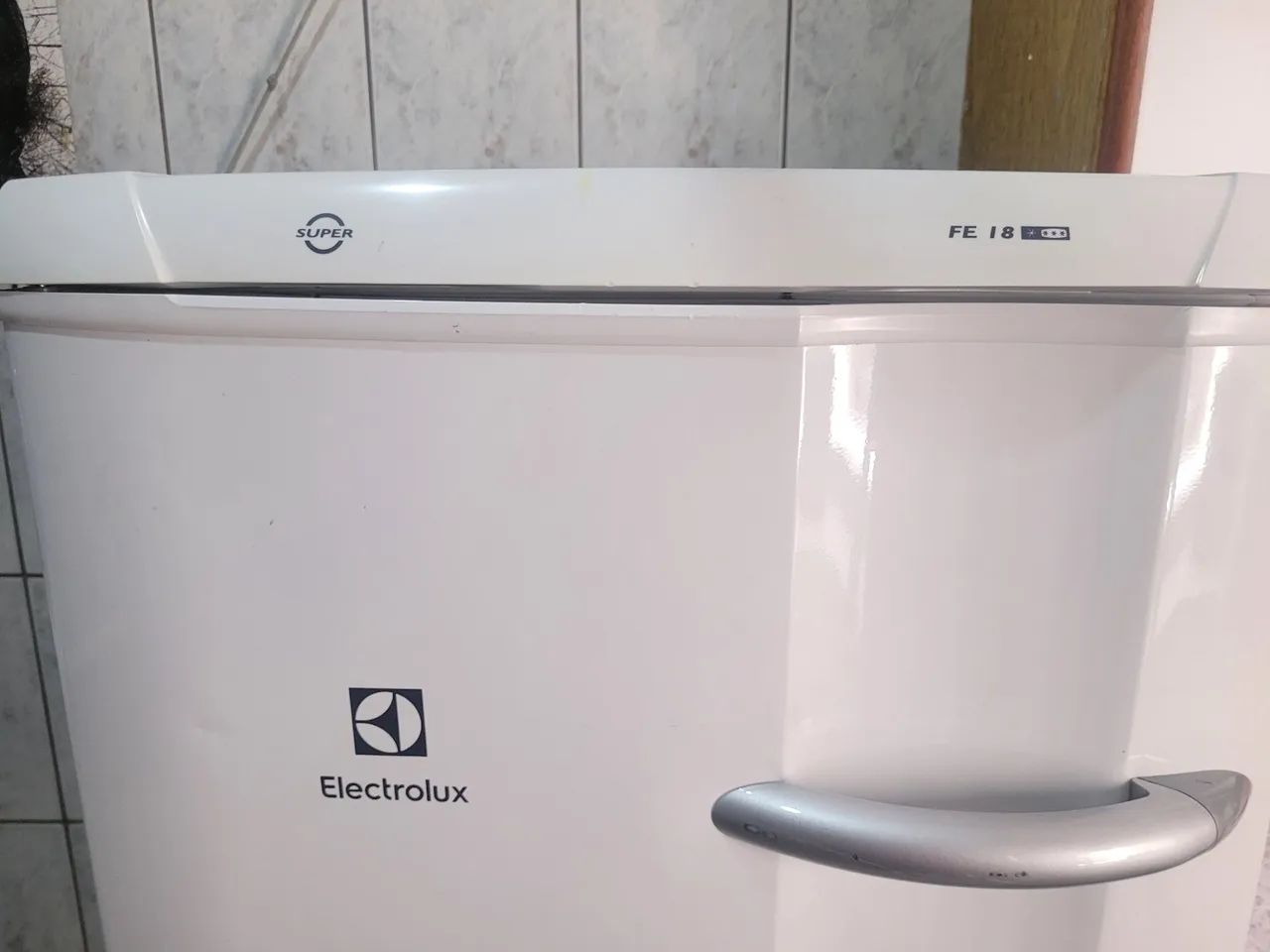Freezer Eletrolux FE 18 - Foto 2