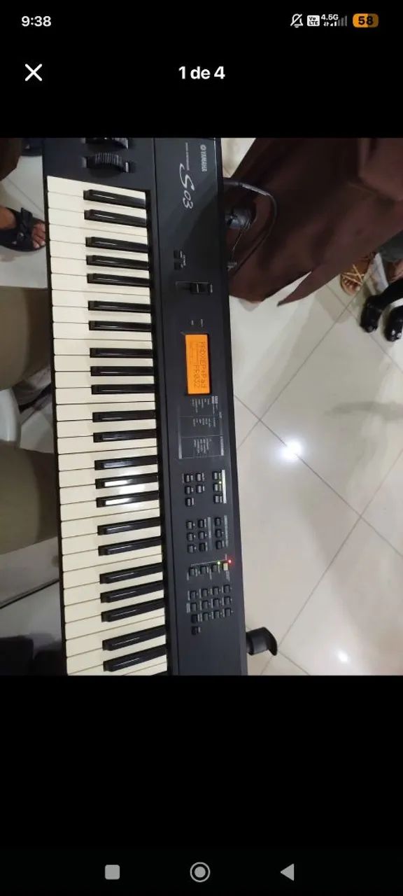 Teclado Yamaha s03