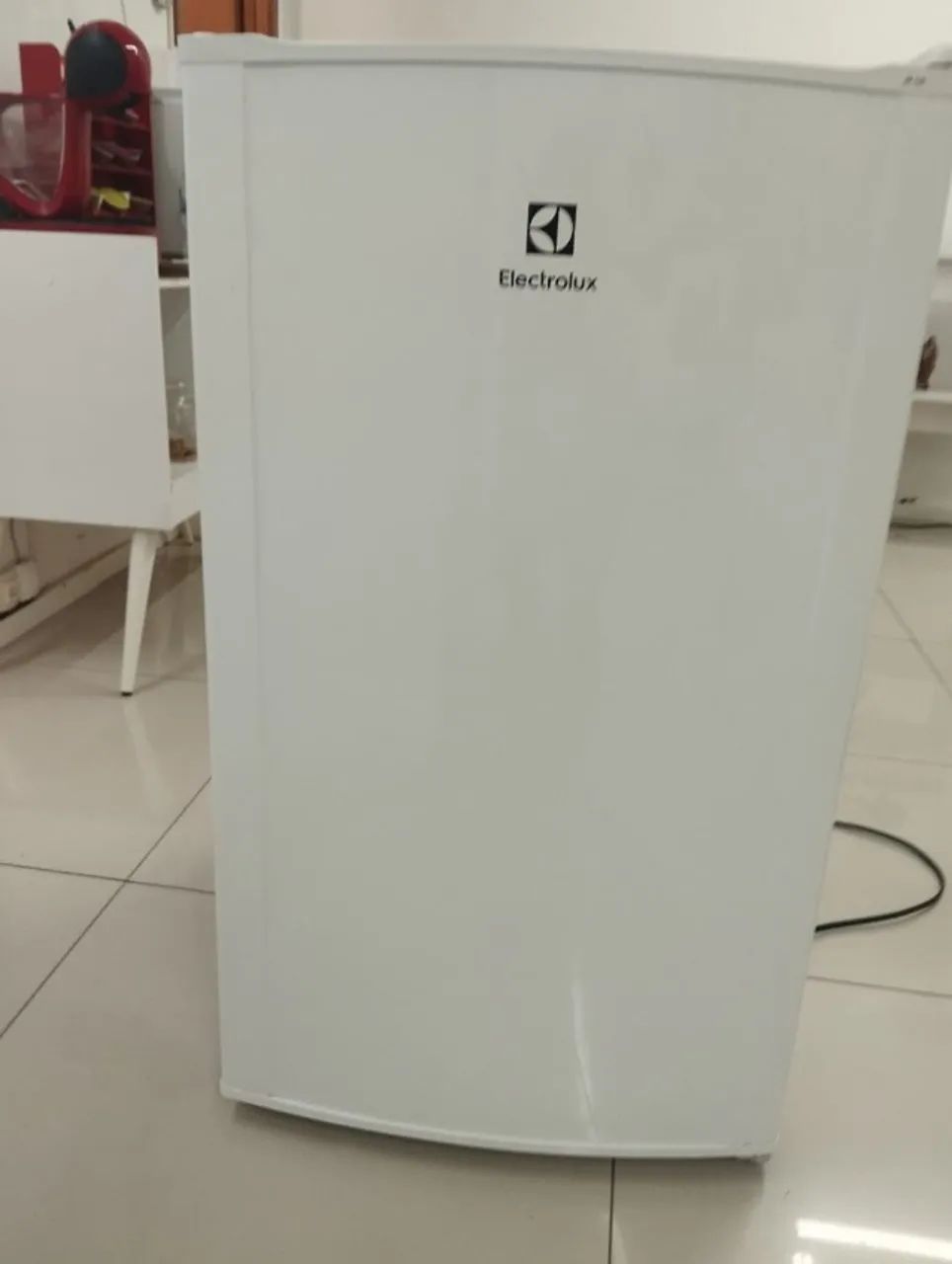 Frigobar Electrolux Branco Compacto - Seminovo - Foto 2