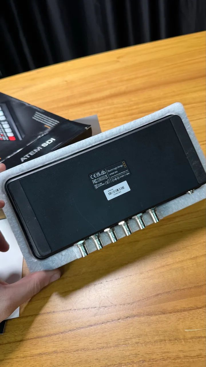 ATEM mini SDI BlackMagic com conversores HDMI - Foto 4