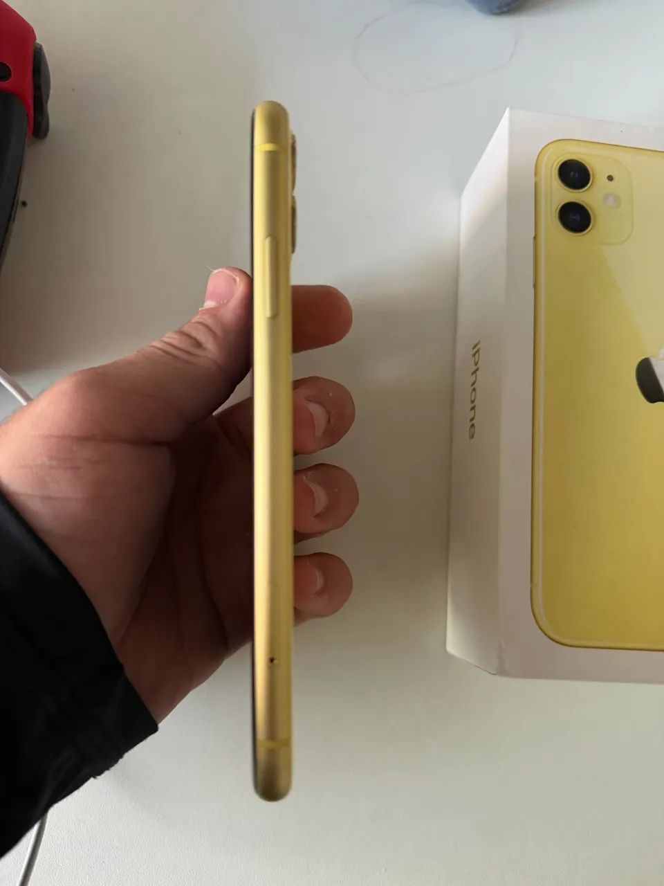 iPhone 11 amarelo 256gb - Celulares e Smartphones - Altiplano Cabo