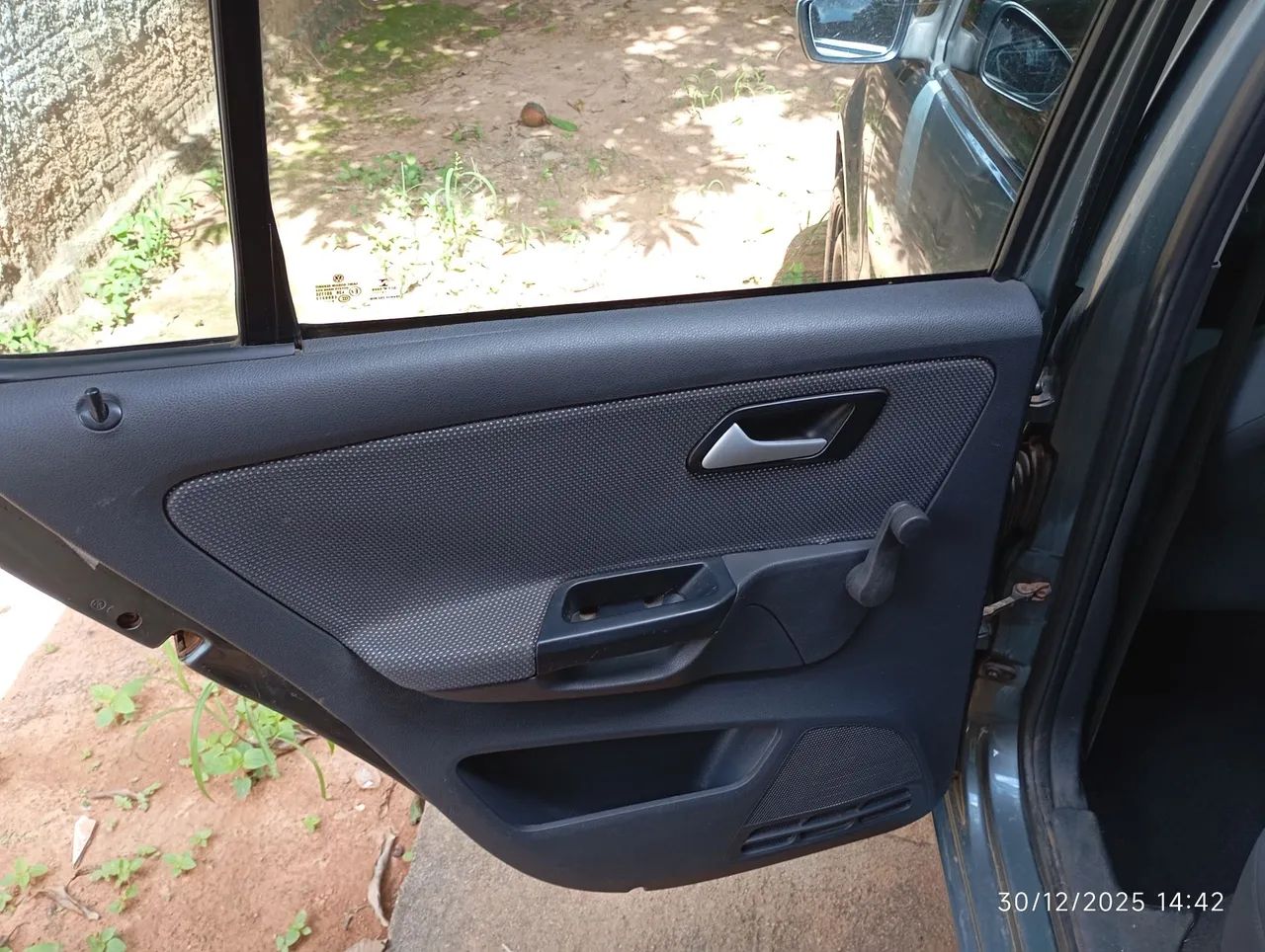 Volkswagen Fox 1.0 MI Total Flex 8V 5P 2011 - Foto 5