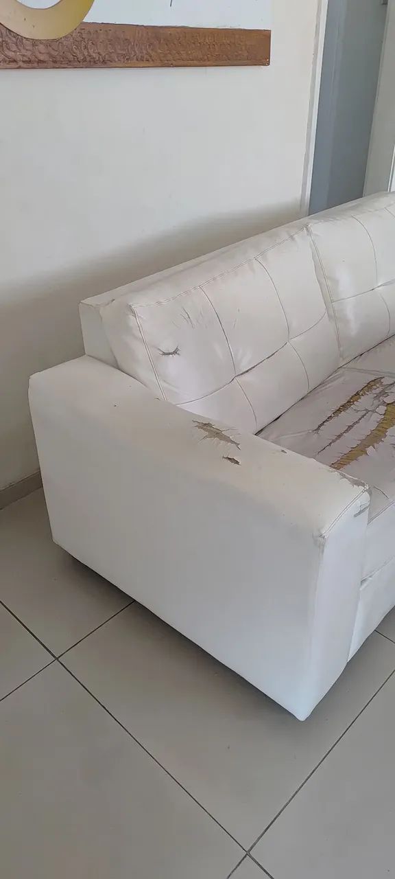 Sofá de couro sintético branco - Foto 3