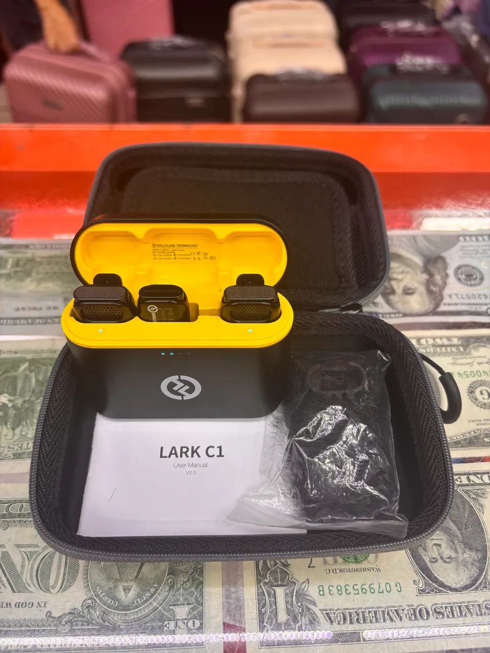 Hollyland Lark C1 (Usado) com Case - Apenas R$ 280,00 