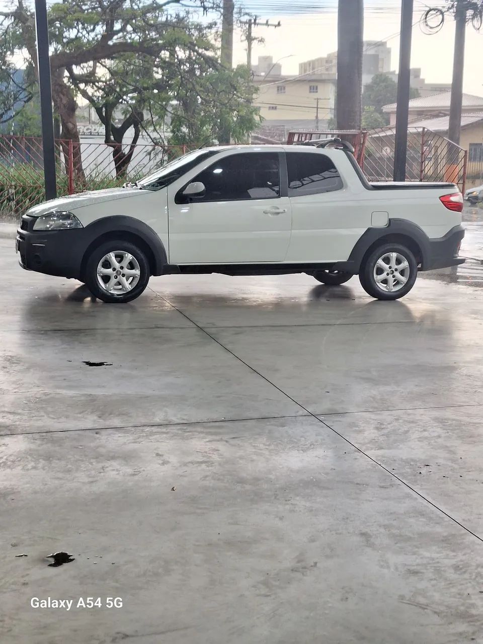 Fiat Strada Freedom 1.4 Flex 8V CD 2020 - Foto 2