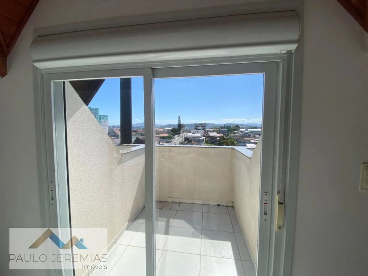 Cobertura à Venda em Capoeiras, Florianópolis: 3 Suítes, 4 Banheiros - Foto 2