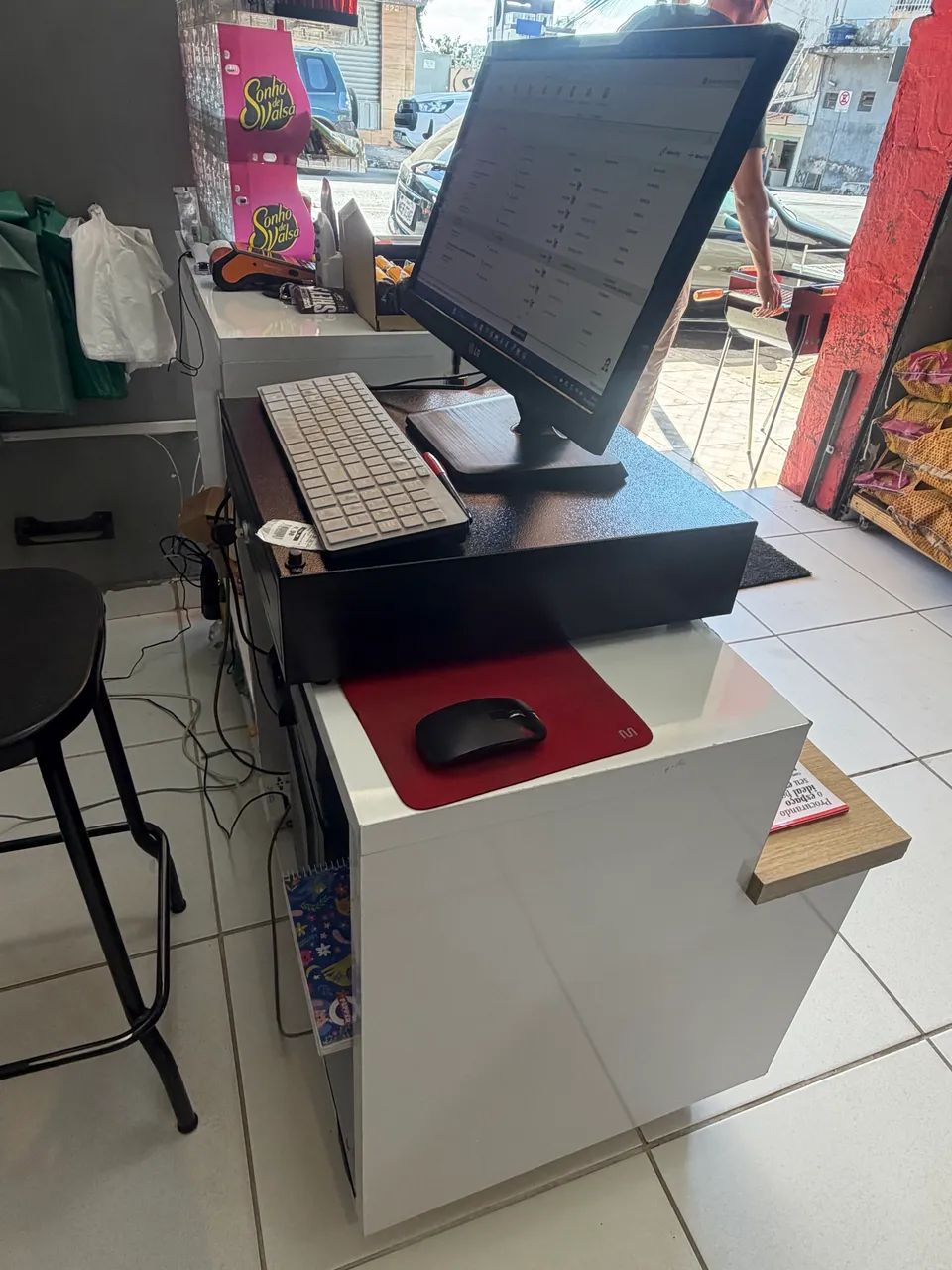 Balcão  - Foto 2