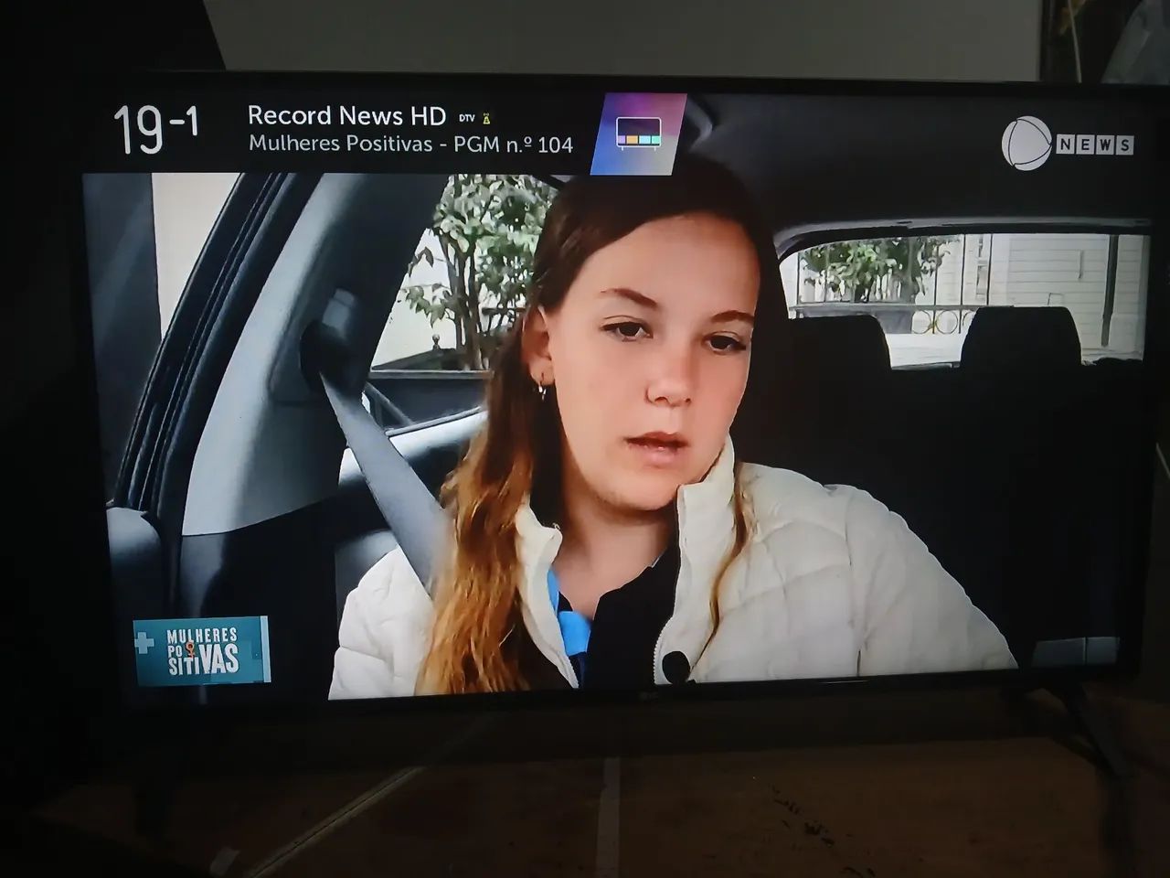 Tv smart de 49" - Foto 3