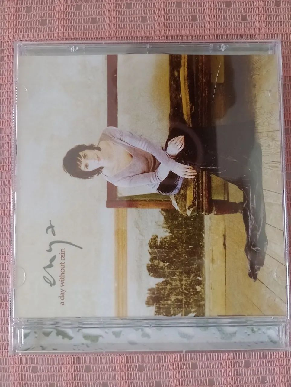 4 CDs ENYA POR R$ 130,00 - Foto 5