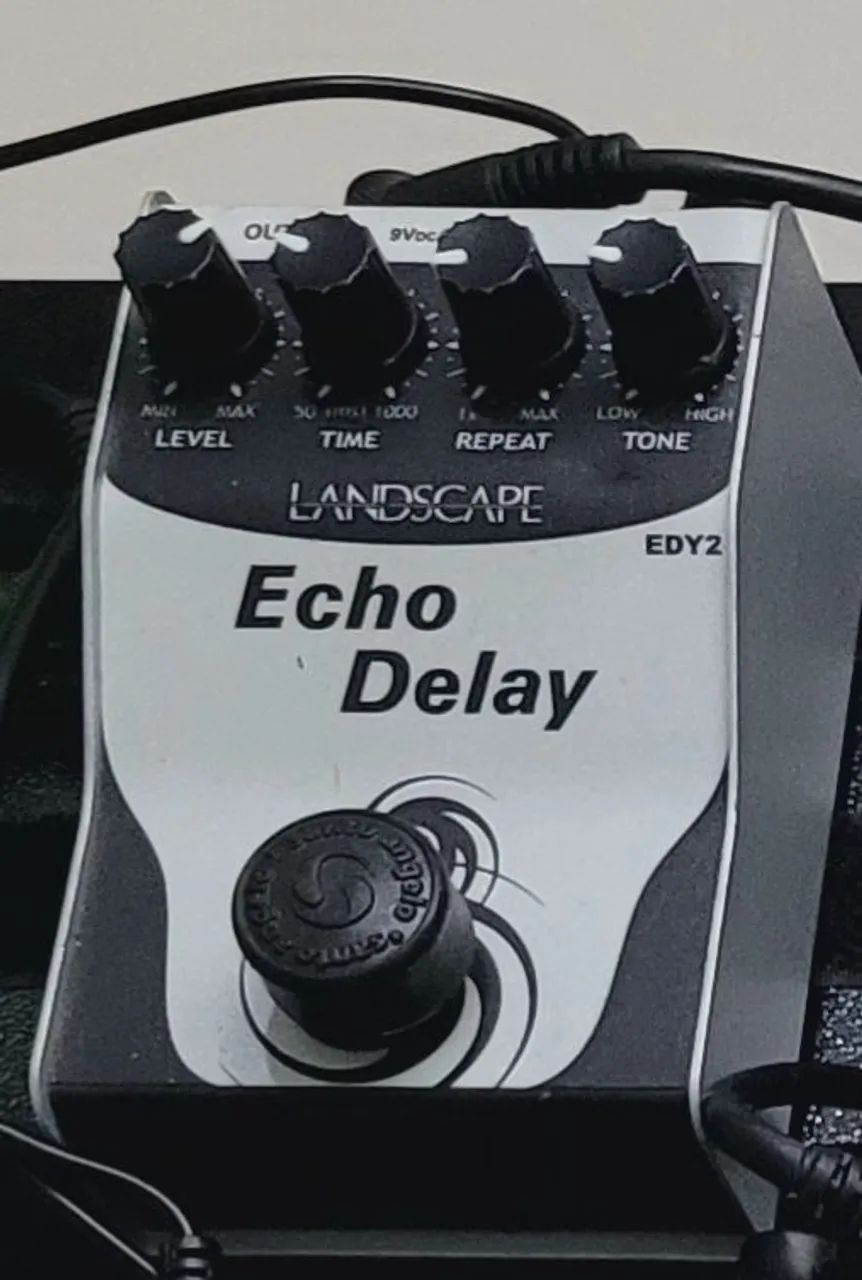 Pedal Echo Delay Landscape