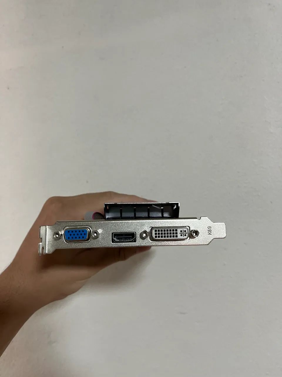 GTX 750 4GB LOW PROFILE  - Foto 4