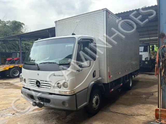MB ACCELO 915 ANO 2012 BAU 5,5M  - Foto 3