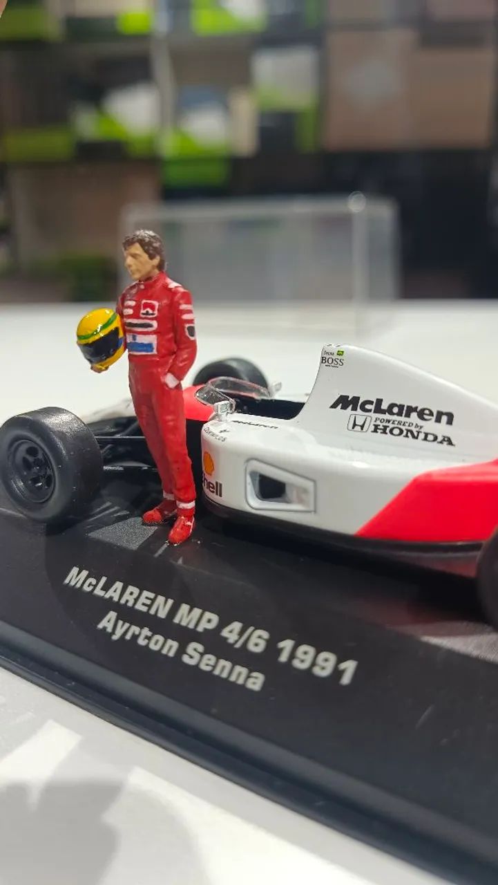 McLaren MP4/6 1991 - Foto 3