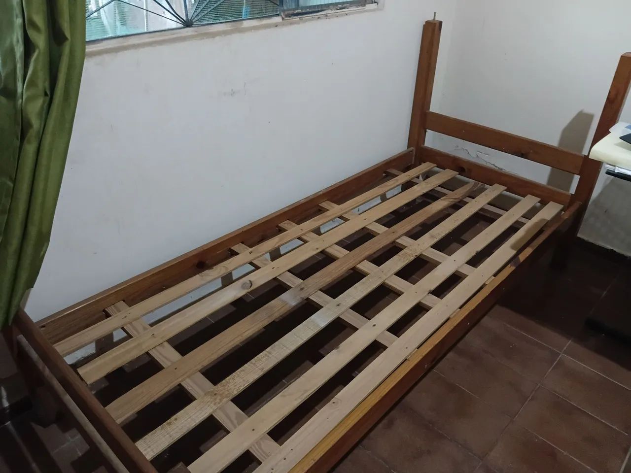 Camada solteiro em madeira  - Foto 2