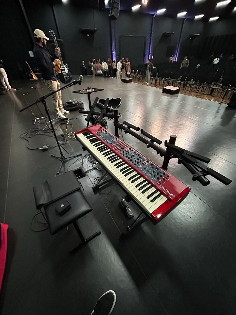 Nord Stage 2 sw 73 - Troco Electro 6d 61